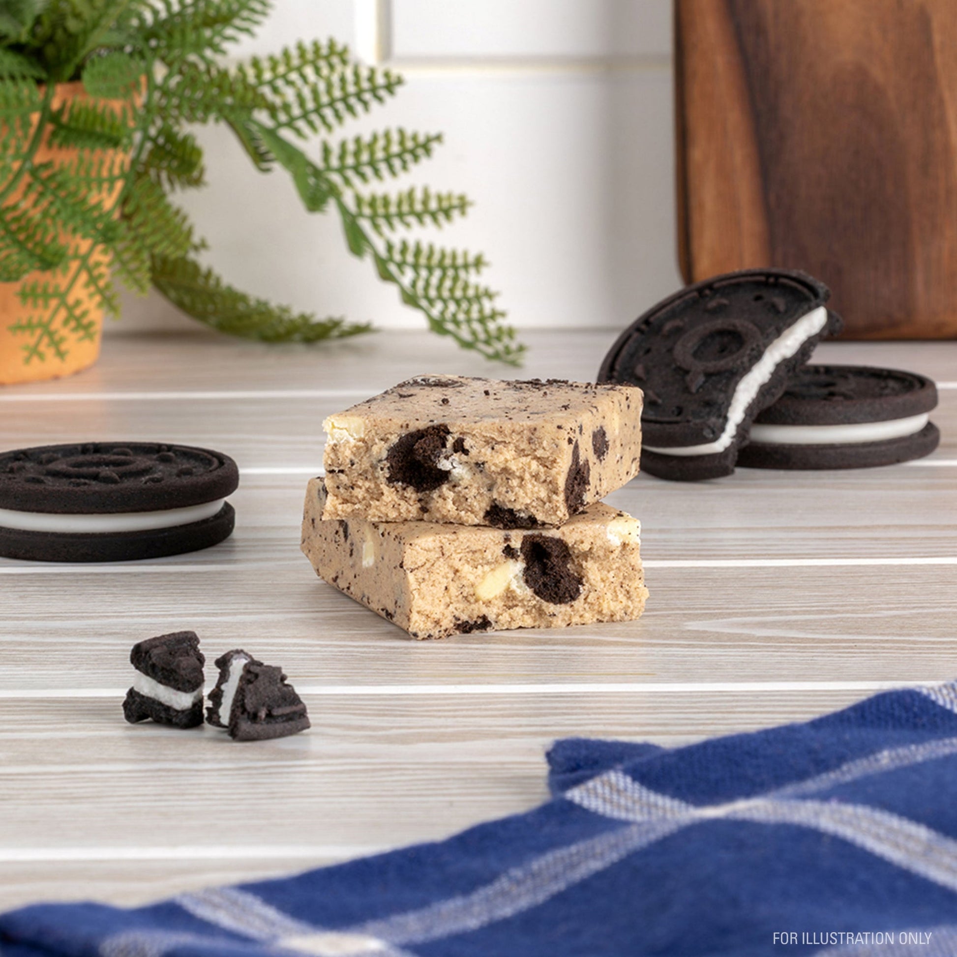 cookies-and-cream-protein-bars-e3 15807_QN_USA_ProteinBar_CAC_InterimAssetUpdate_Digital_Tabletop1.jpg