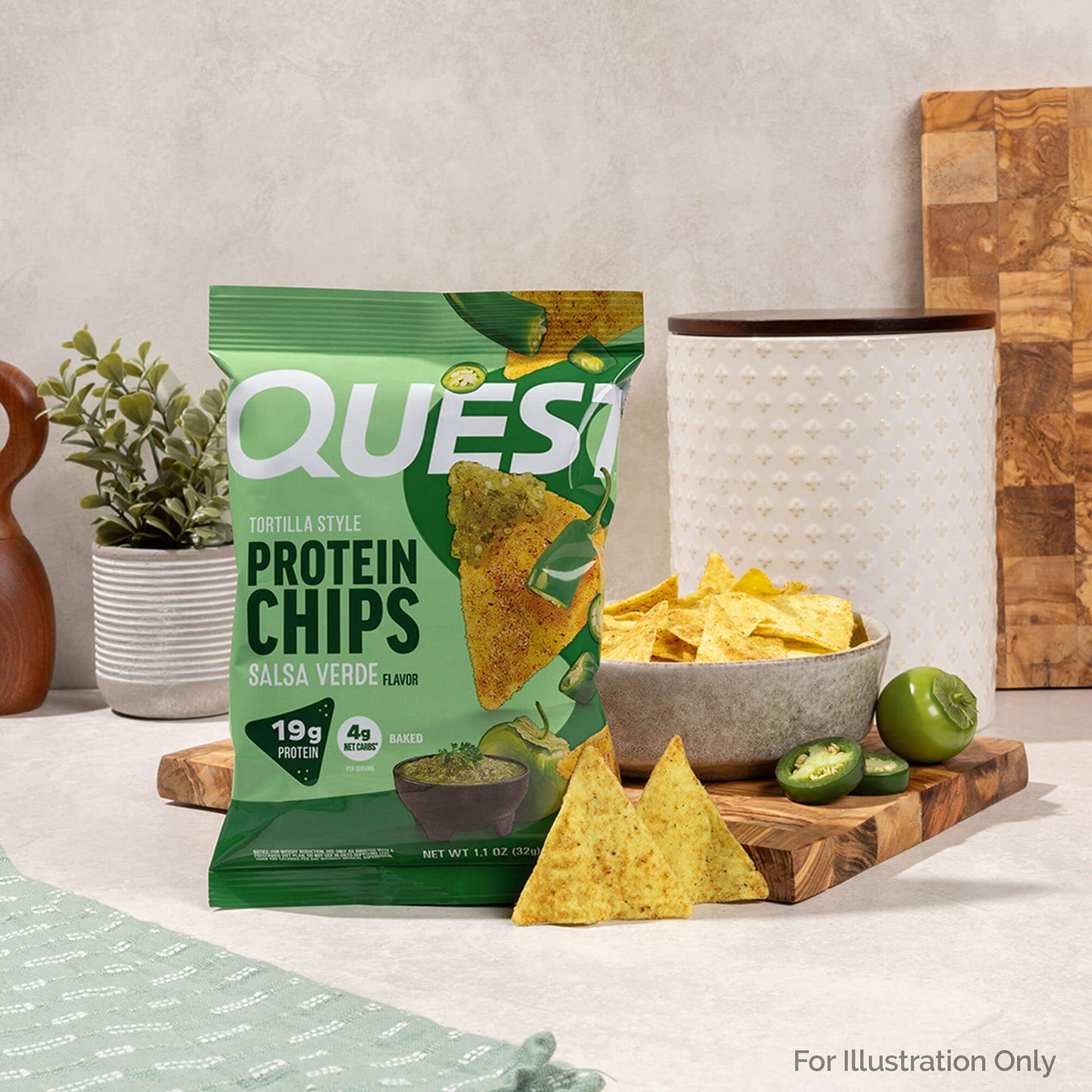salsa-verde-tortilla-style-protein-chips-i1 qst-016419-salsa-verde-tortilla-style-protein-chips_5.jpg